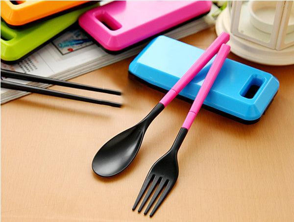 couverts pliables de voyage