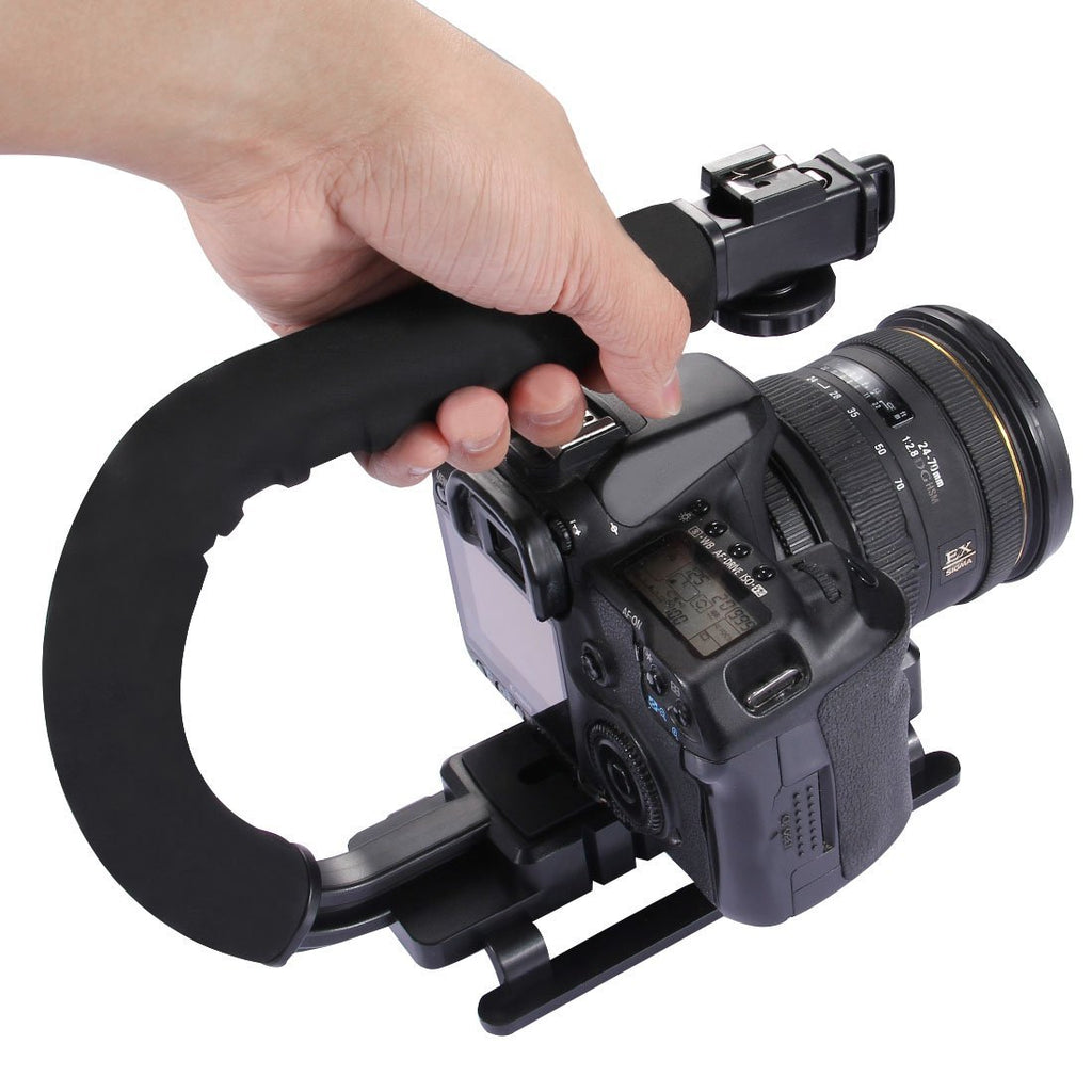Steadicam Avec La Caméra De DSLR Pour La Production Visuelle